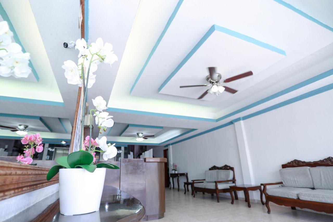 Hotel Avenida Cancun Ngoại thất bức ảnh