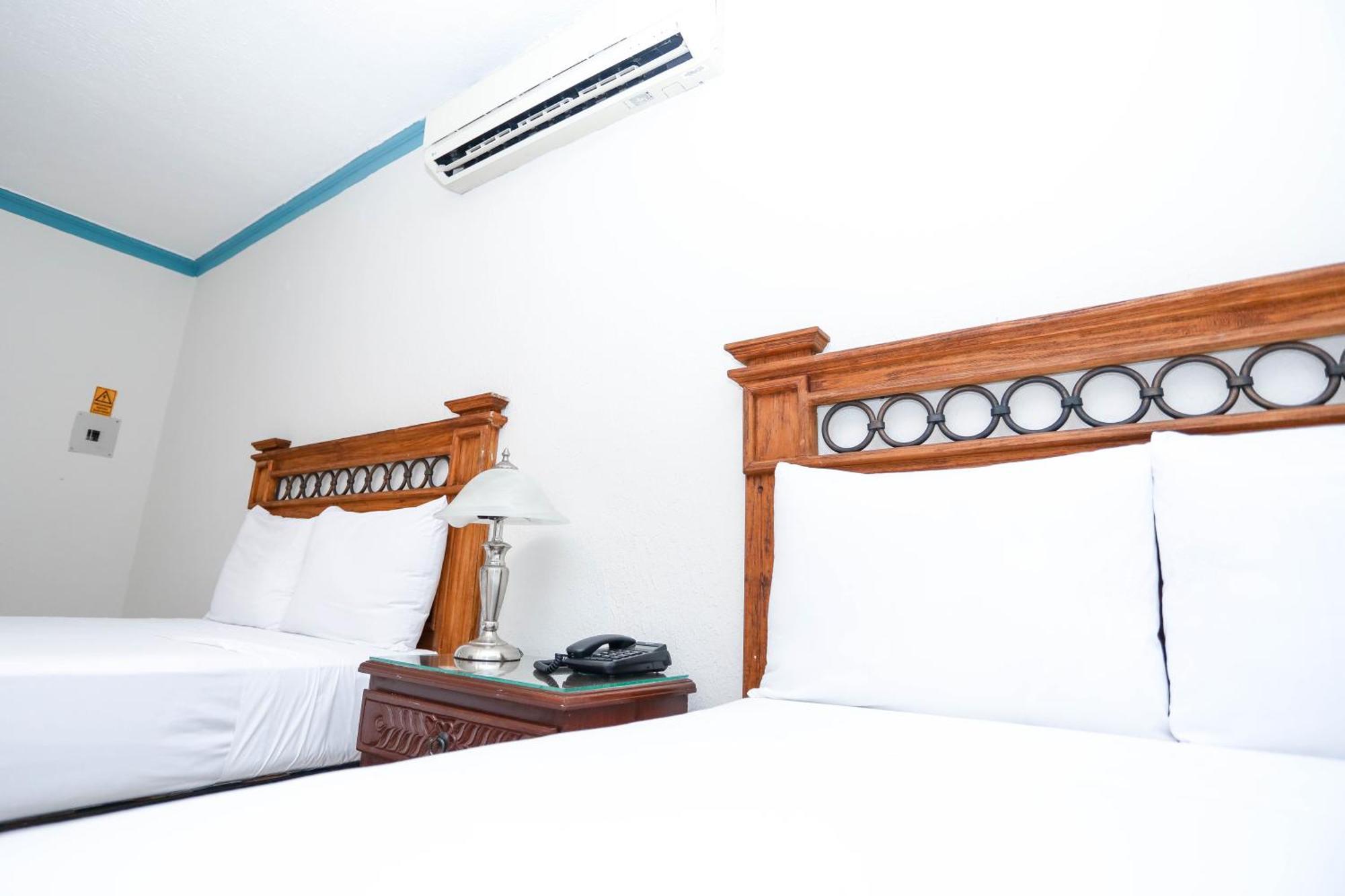 Hotel Avenida Cancun Ngoại thất bức ảnh
