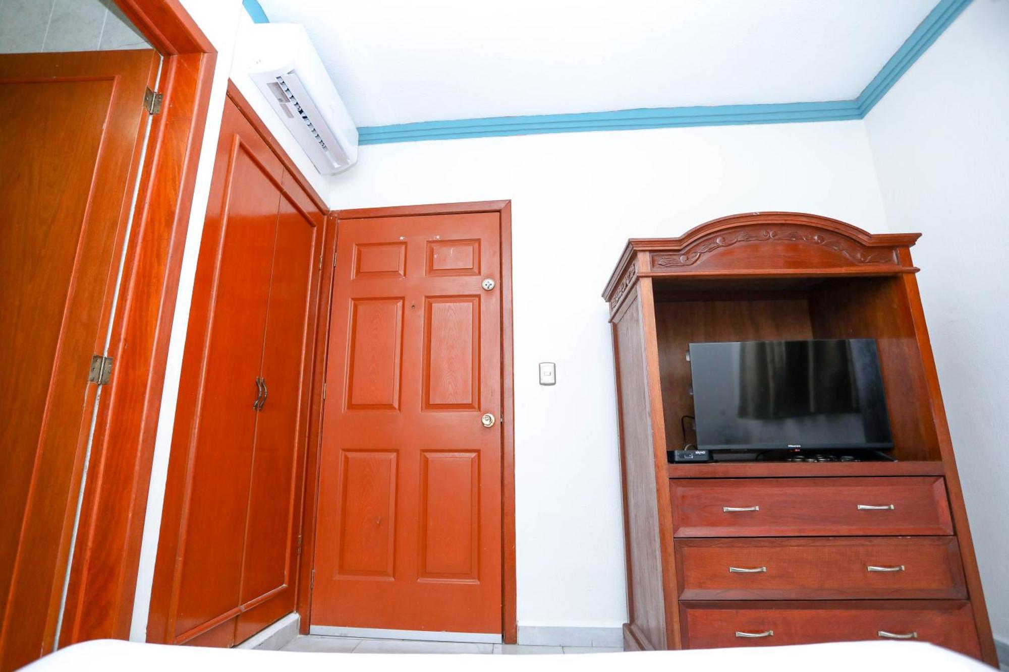 Hotel Avenida Cancun Ngoại thất bức ảnh