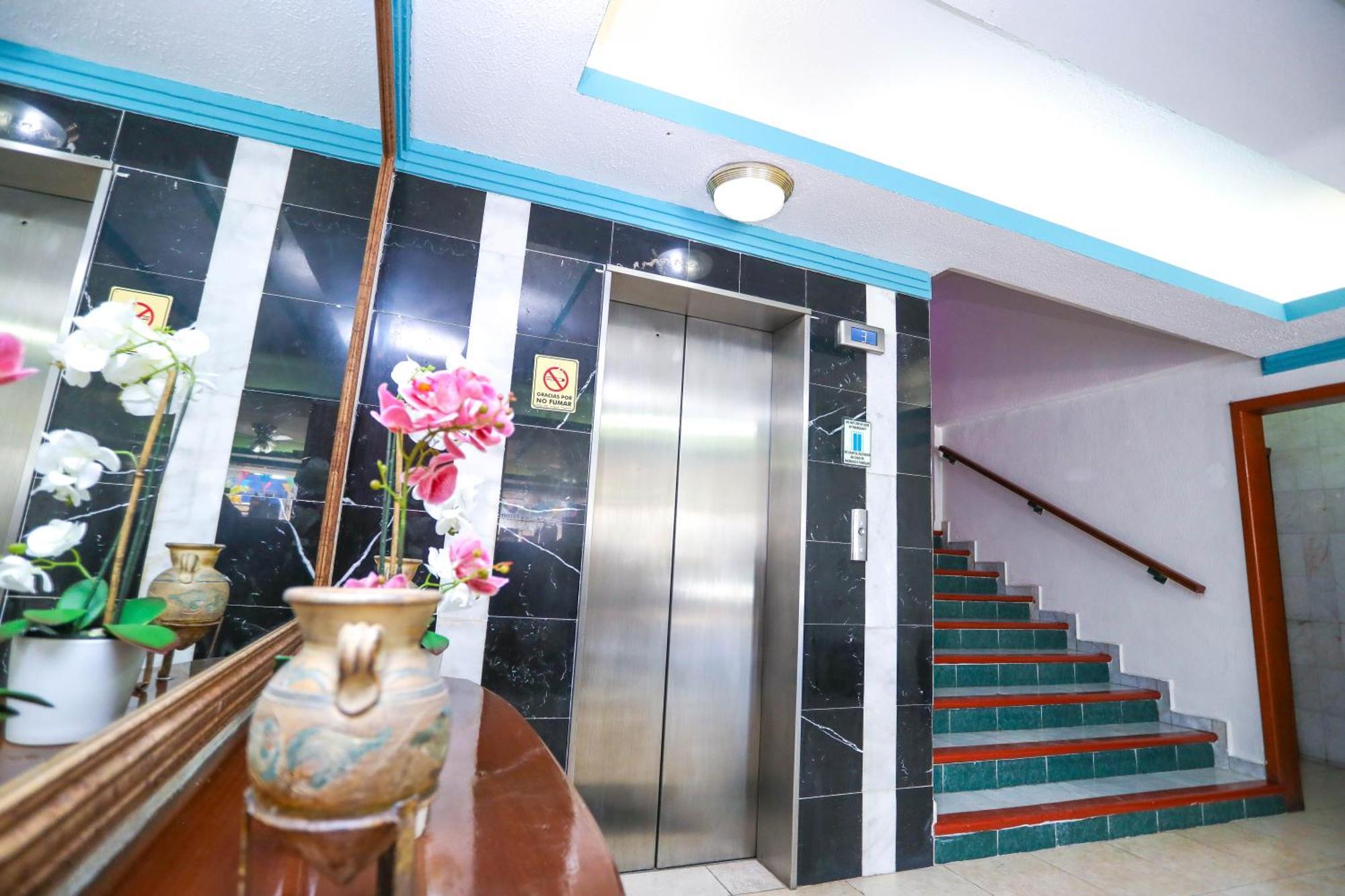 Hotel Avenida Cancun Ngoại thất bức ảnh